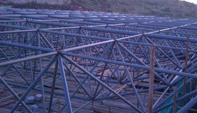 五常概述网架加工公司对网架保温隔热的办法